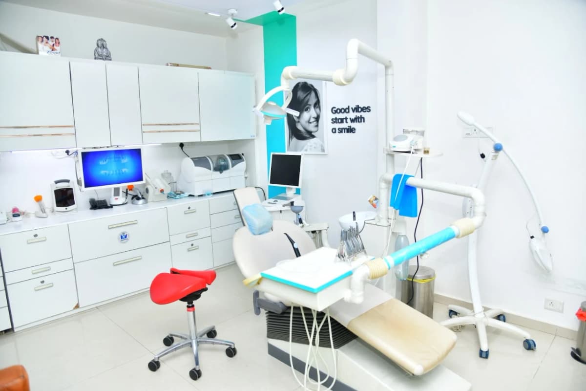 Dental imaging equipment